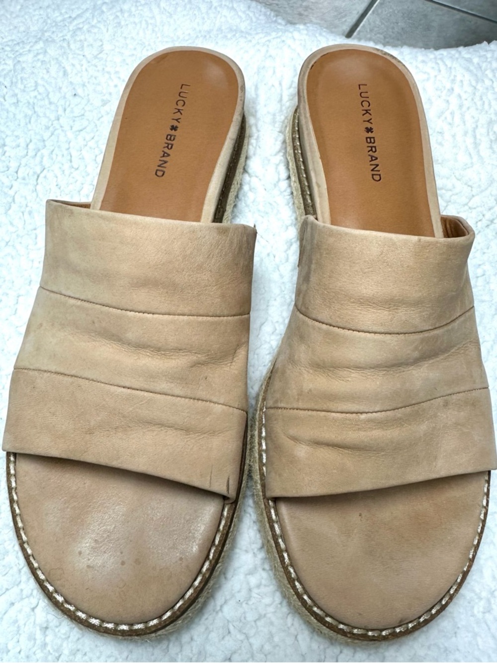 Lucky Brand Beige Leather Slide Espadrilles Size 8.5